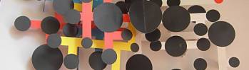 600 black spots